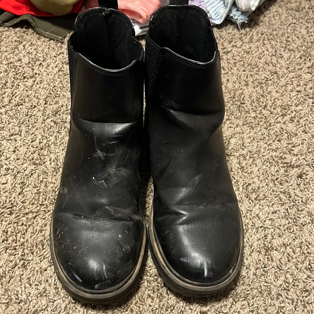 Cute SODA boots